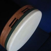 bd-1031-0b3d0790 ::bodhran-info:: &ndash; Bilder