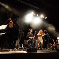 live_015-df138097 ::bodhran-info:: &ndash; Bilder