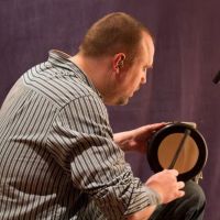 fb-100-3-e13093e1 ::bodhran-info:: &ndash; Bilder